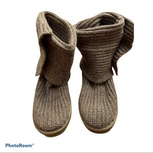 Sweater UGG boots